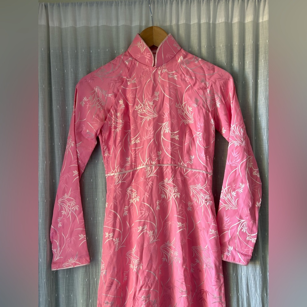 Traditional pink Vietnamese Ao Dai - see measurements - Picture 3 of 8